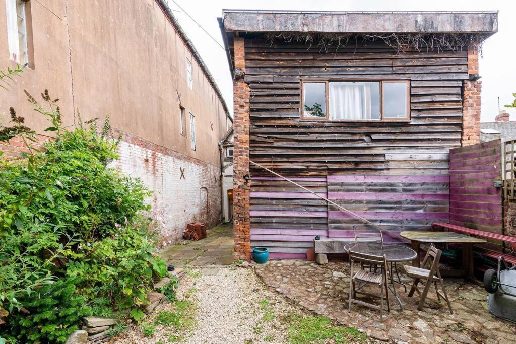 Medieval Roots And Harry Potter Townhouse - Hiking Near Ludlow Лемінстер Екстер'єр фото